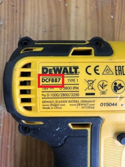 Kako pronaći model, serijski broj i datumski kod na DeWALT mašinama-0
