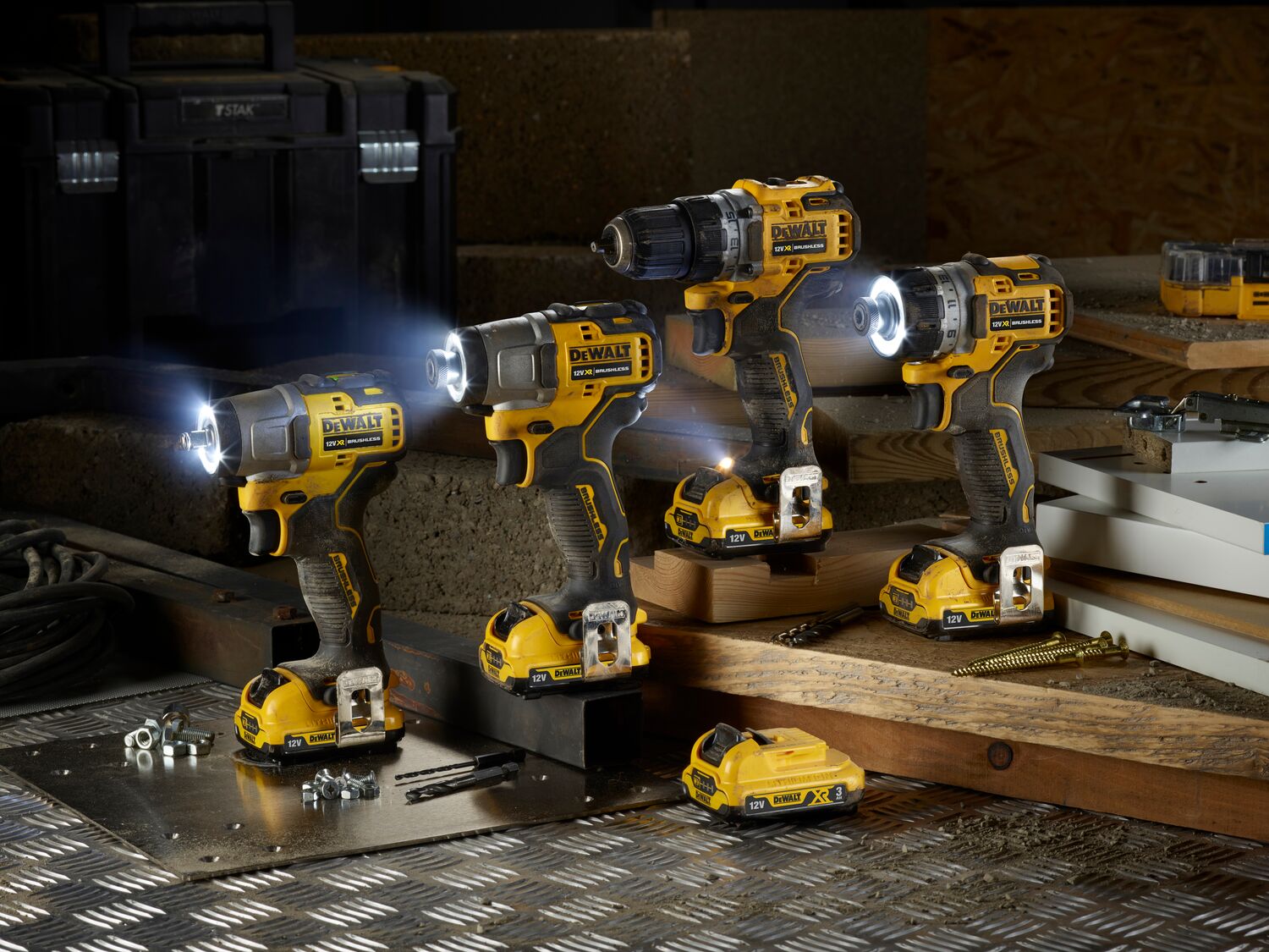 12V XR DeWALT platforma alata-1